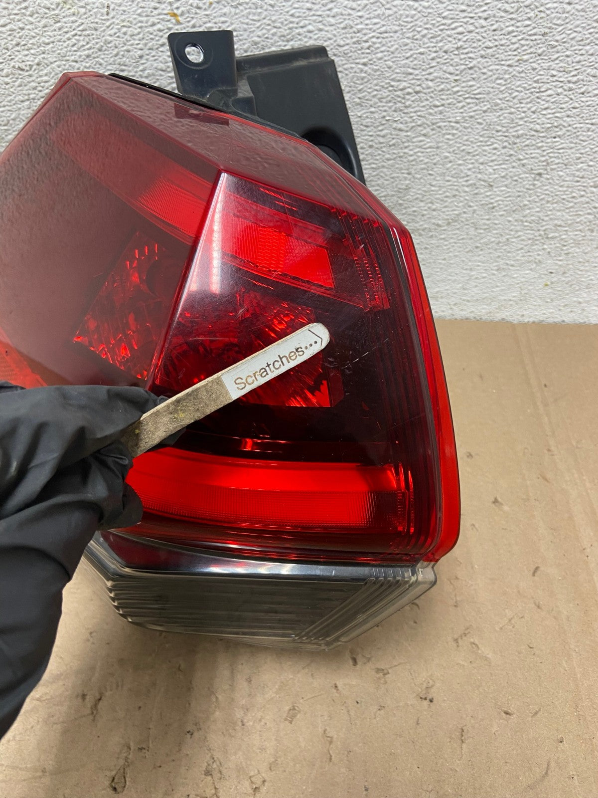 2017 - 2020 Nissan Rogue Outer Left Driver LH Side Tail Light AG5350 LK3