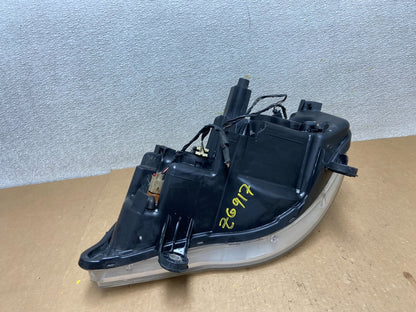 2011 to 2016 Chrysler Town and Country Right Passenger Headlight Z6917 DW7