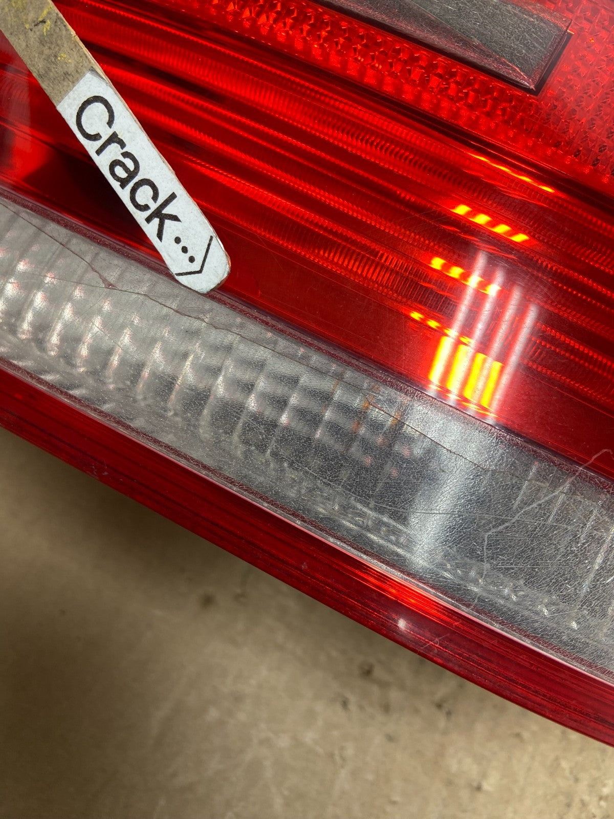 2007 to 2010 BMW M3 328i 335i Coupe Right Passenger RH Tail Light AF7460 DW4