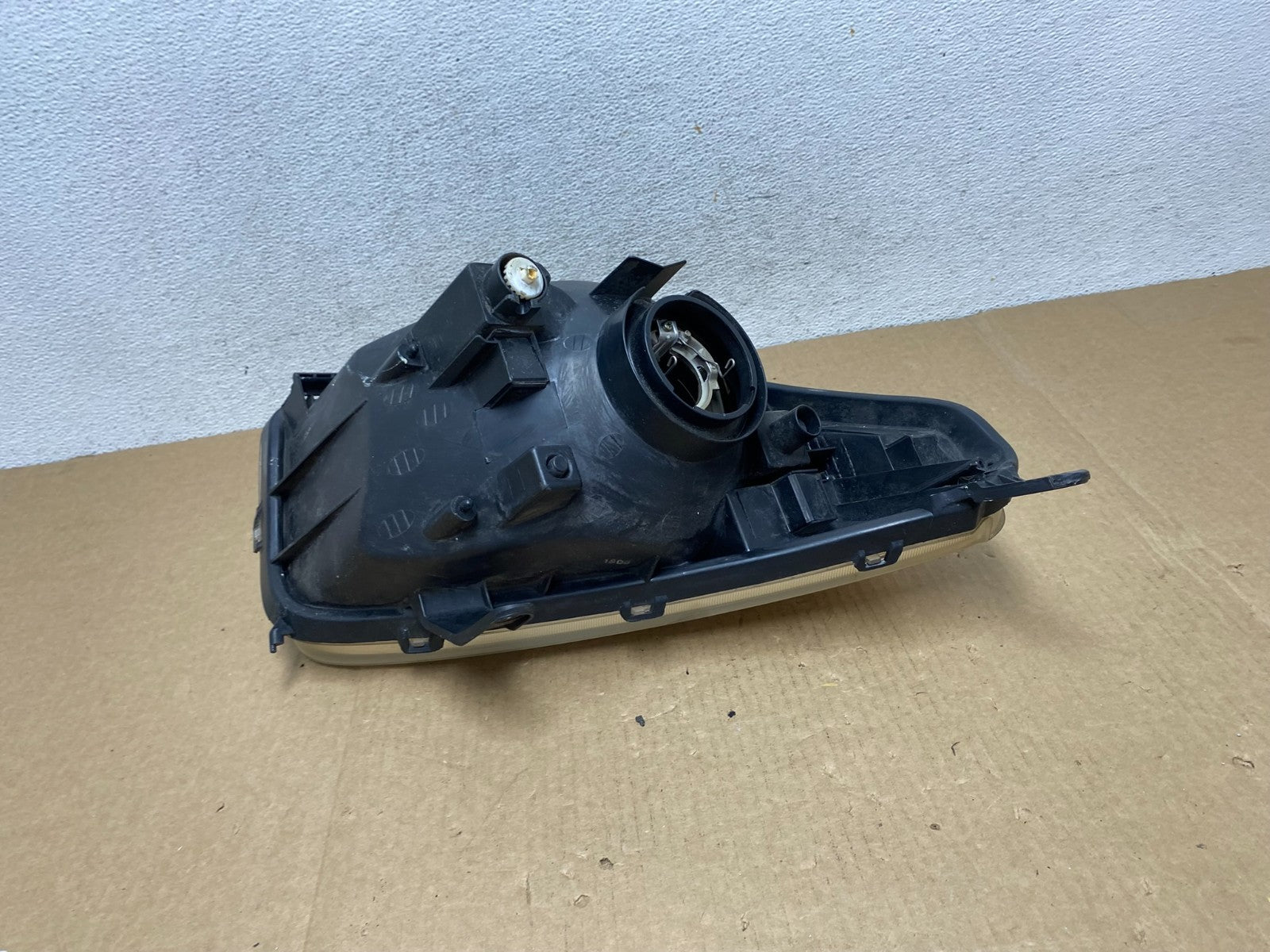 2001 - 2003 Toyota Rav4 Left Driver LH Side Headlight Halogen AF9568 DW5