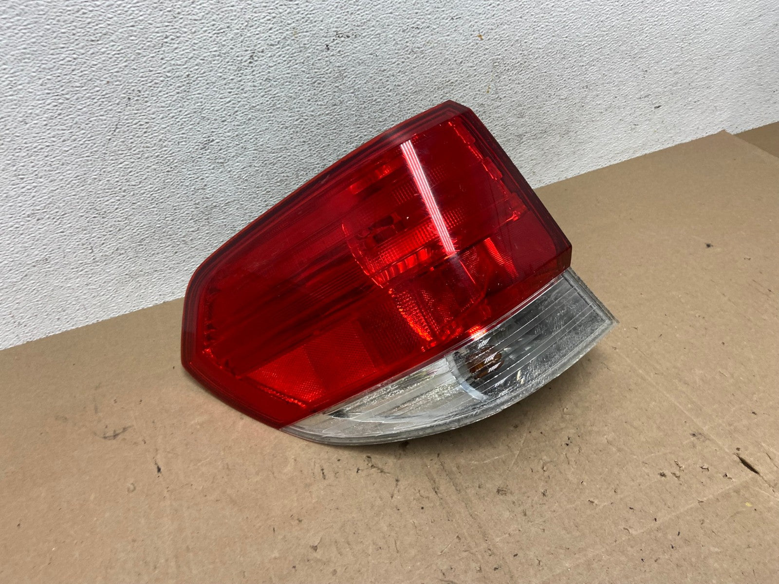 2008 2009 2010 Honda Odyssey Left Driver LH Side Tail Light AE6051 LK2