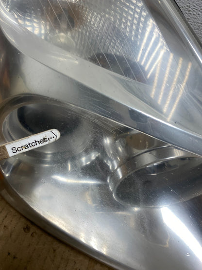 2008-2012 Kia Sedona Right Passenger RH Side Headlight Halogen AD1089 DW3