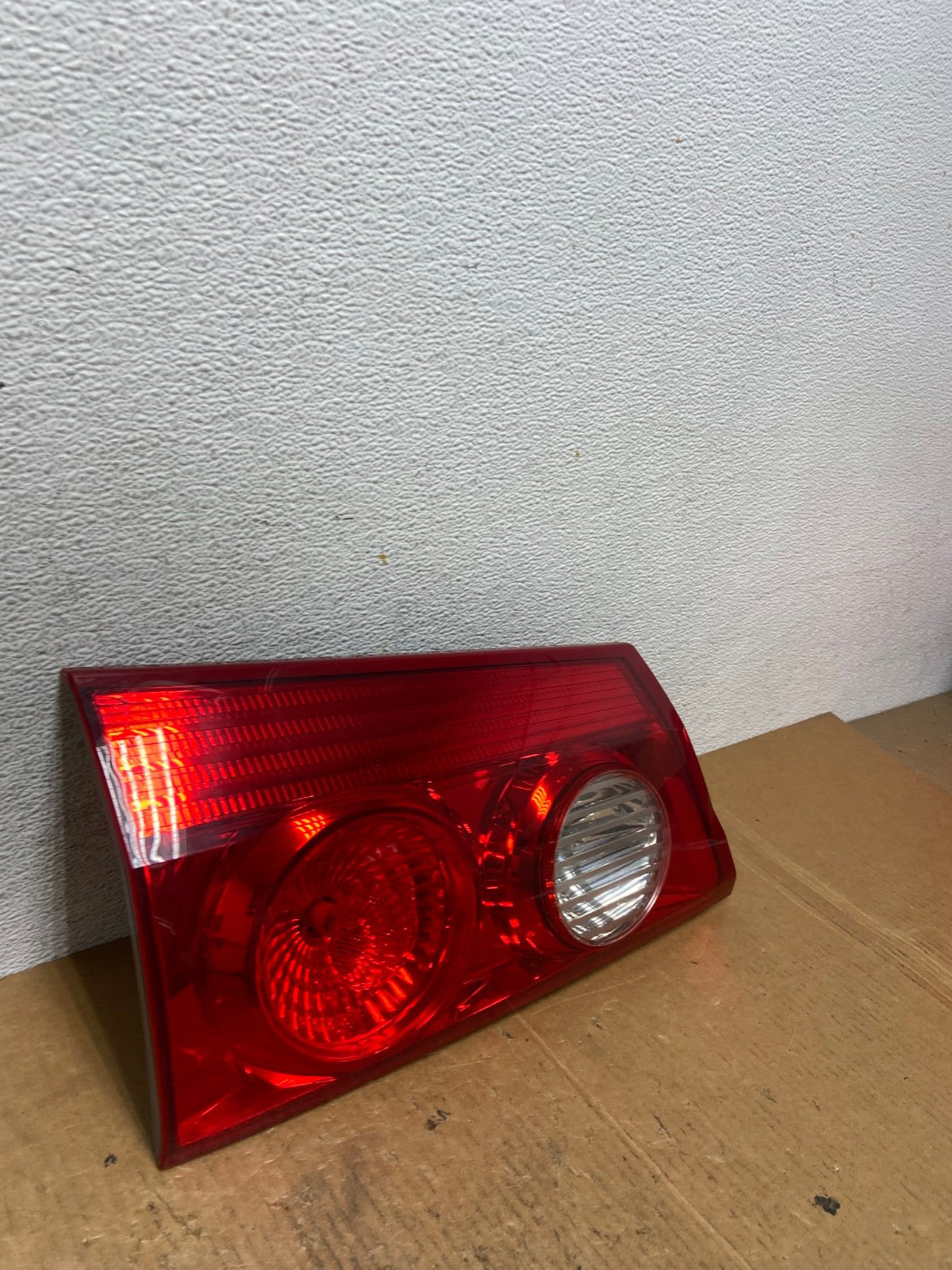 2006 - 2010 Toyota Sienna Left Driver Lh Side Inner Tail Light AE02646 LK2