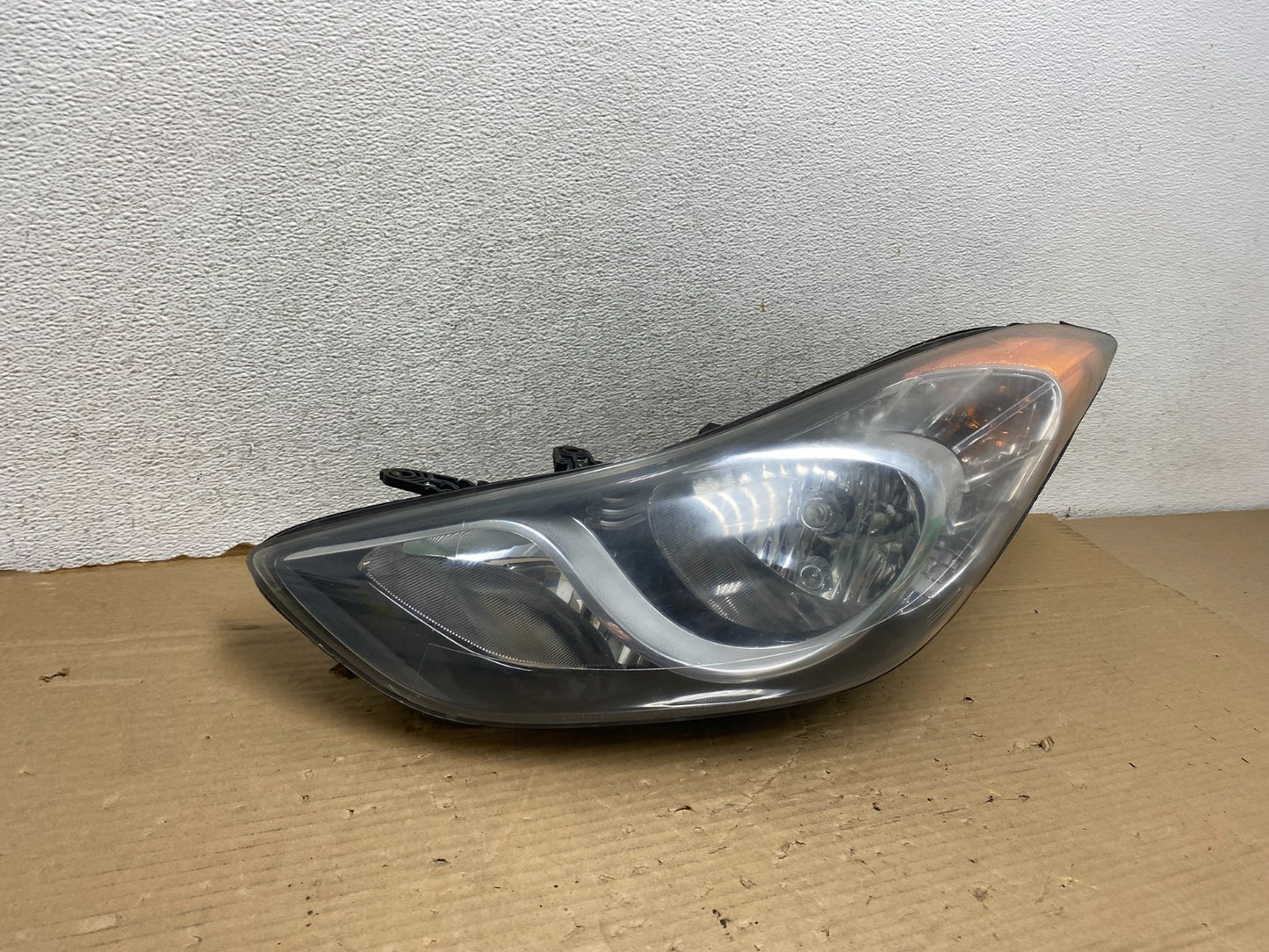 2011 2012 2013 Hyundai Elantra Left Driver Lh Halogen Headlight DEPO AG8201 DW1
