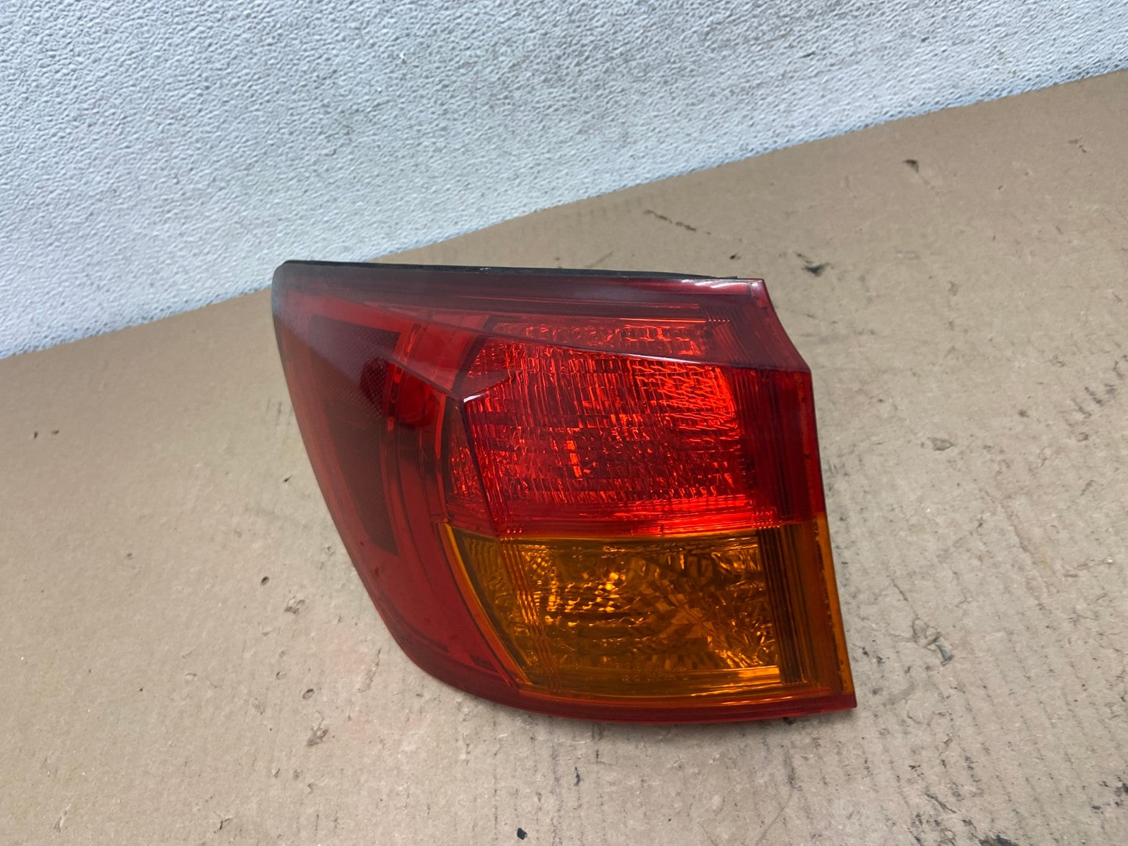 2009 - 2010 Lexus Is250 Is350 Left Driver LH Side Tail Light AF3309 LK1