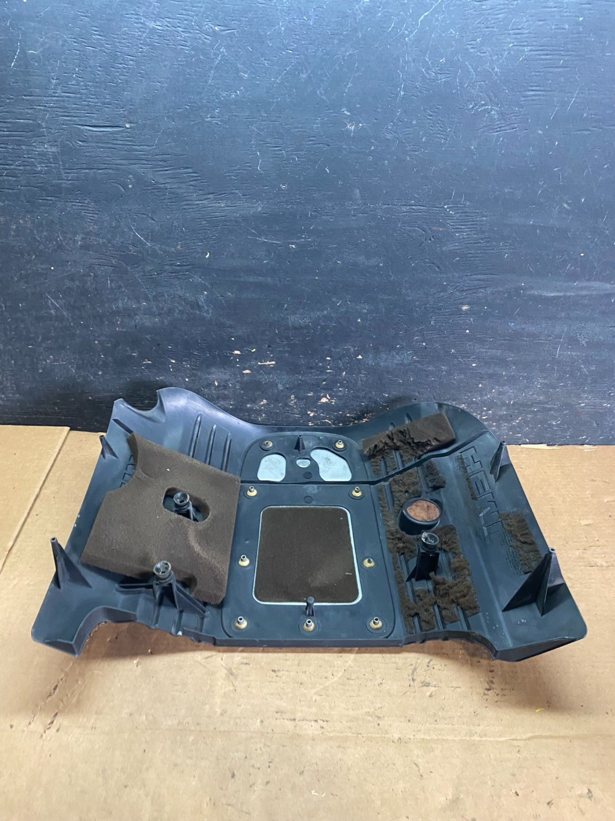 2005 to 2010 Jeep Grand Cherokee 5.7L Hemi Engine Cover Plastic Shield s0440 DG4