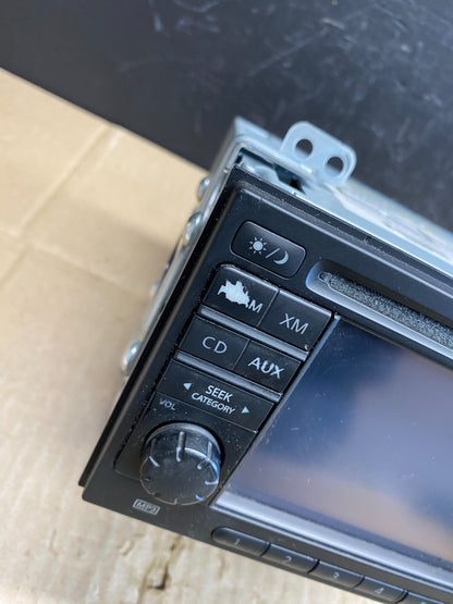 2011 to 2012 Nissan Rogue AM FM XM Radio CD Player Screen Receiver AB9658 DG1