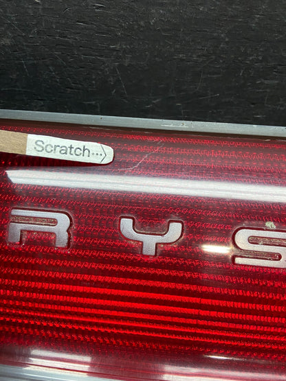 1993 to 1997 Chrysler Concorde Center Trunk Tail light E8579 PS5