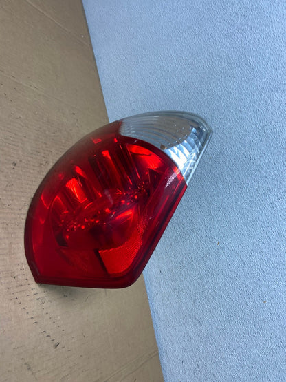 2006 2007 Infiniti M35 M35X M45 Right Passenger Side Tail Light AD1031 LK1