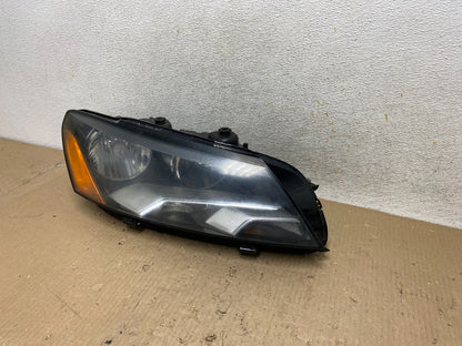 2012-2015 Volkswagen Passat Right Passenger RH Halogen Headlight AH6004 DW2