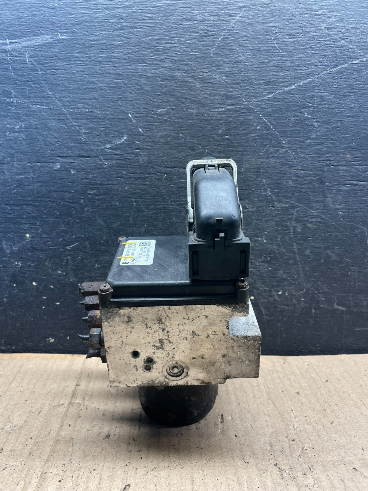 2011 - 2014 Ford E250 E350 Van  ABS Anti Lock Brake Pump Module Oem S4763 DG1