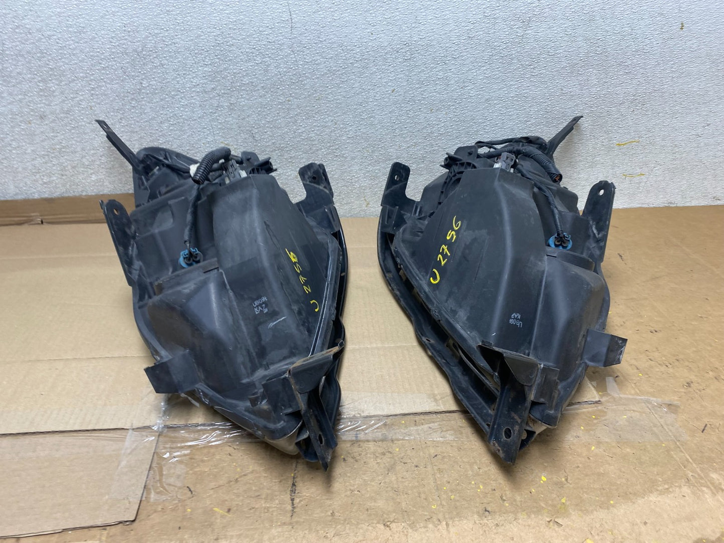 2005 2006 2007 Honda Odyssey Left+Right Set Halogen Headlights U2756 DW13