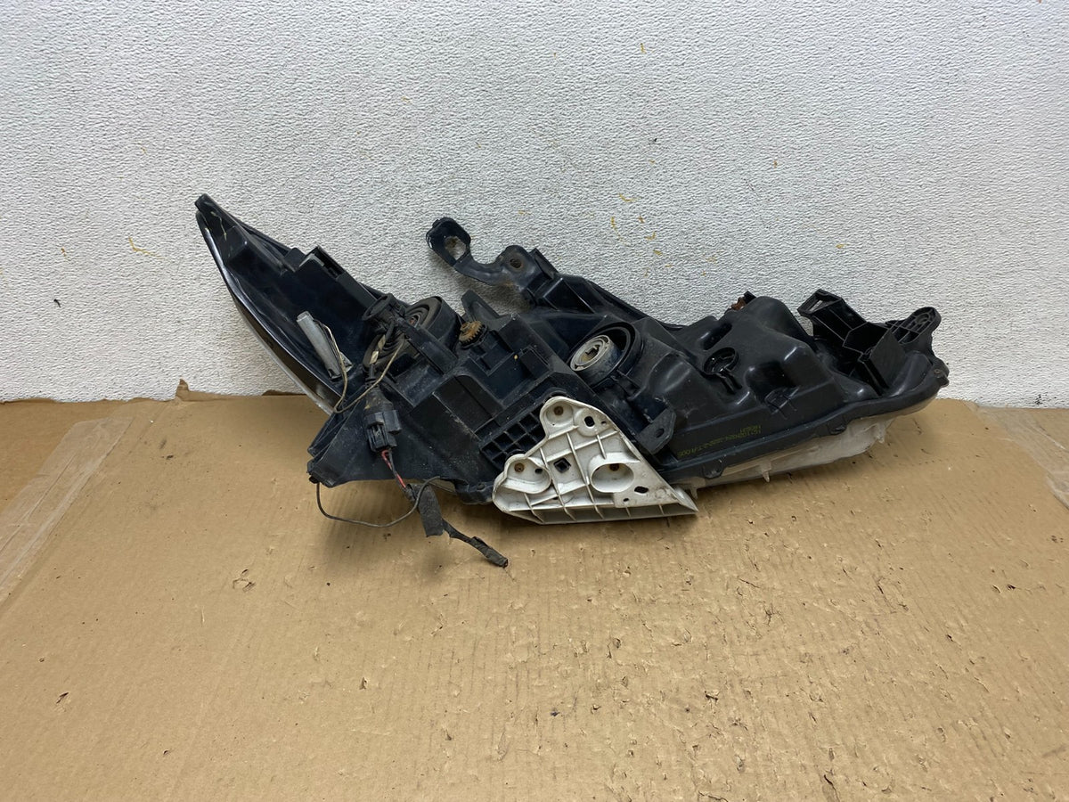 2016 - 2018 Nissan Altima Left Driver LH Halogen Headlight AH2856 DW8