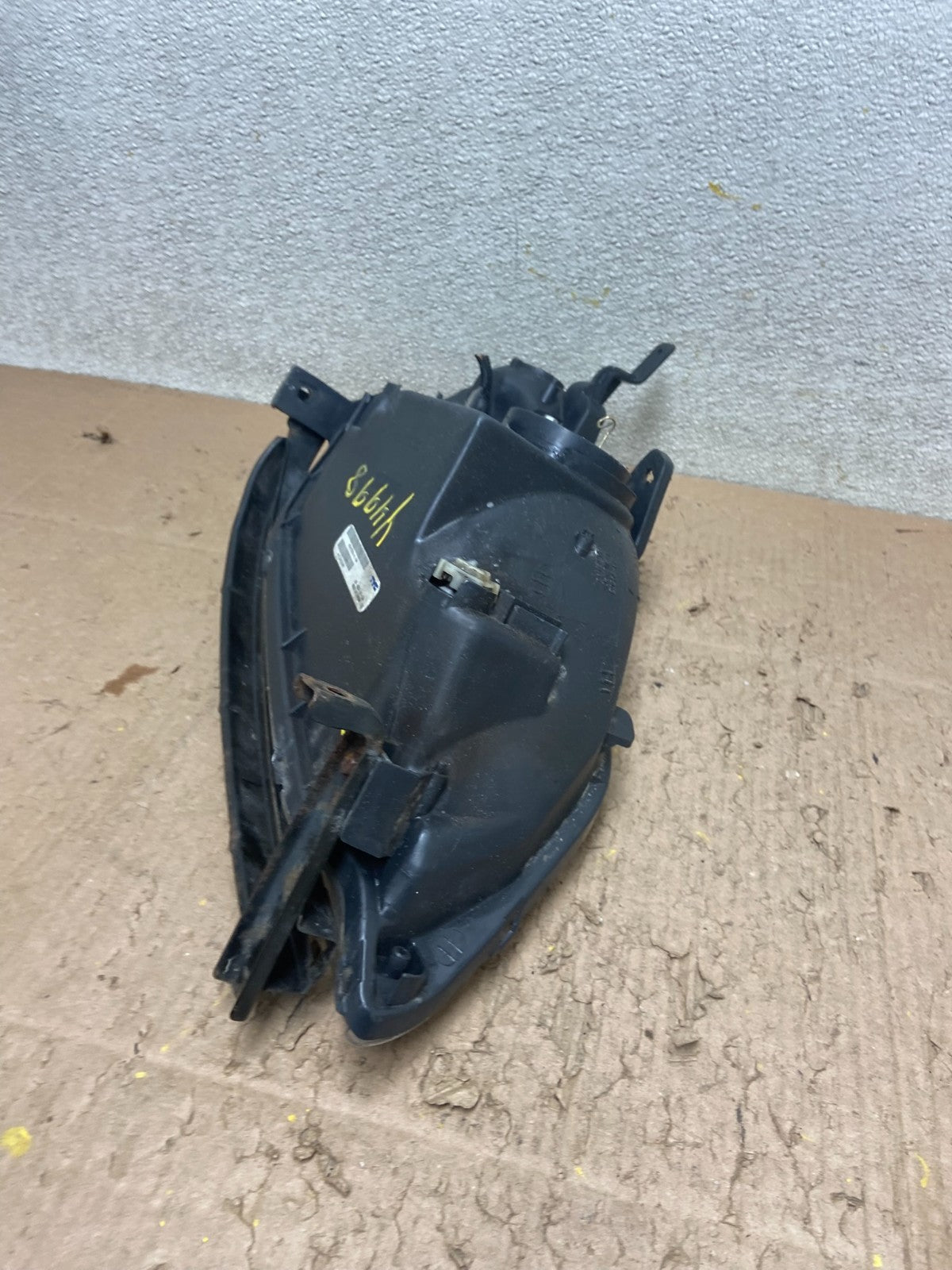 2001 - 2003 Honda Civic Coupe Headlight Halogen Left Driver LH TYC Y4998 DW10