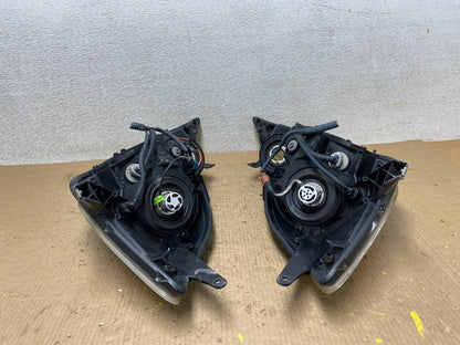 2004 2005 Toyota Sienna Left+Right Set Side Halogen Headlights W5445 DW11