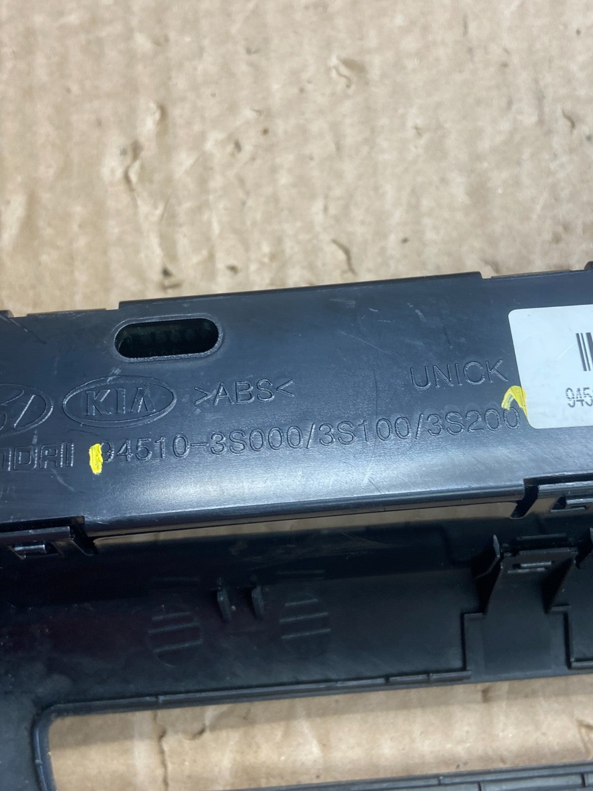 2011 - 2014 Hyundai Sonata Center Radio Climate Control Air Vent Bezel AF6247 DG5