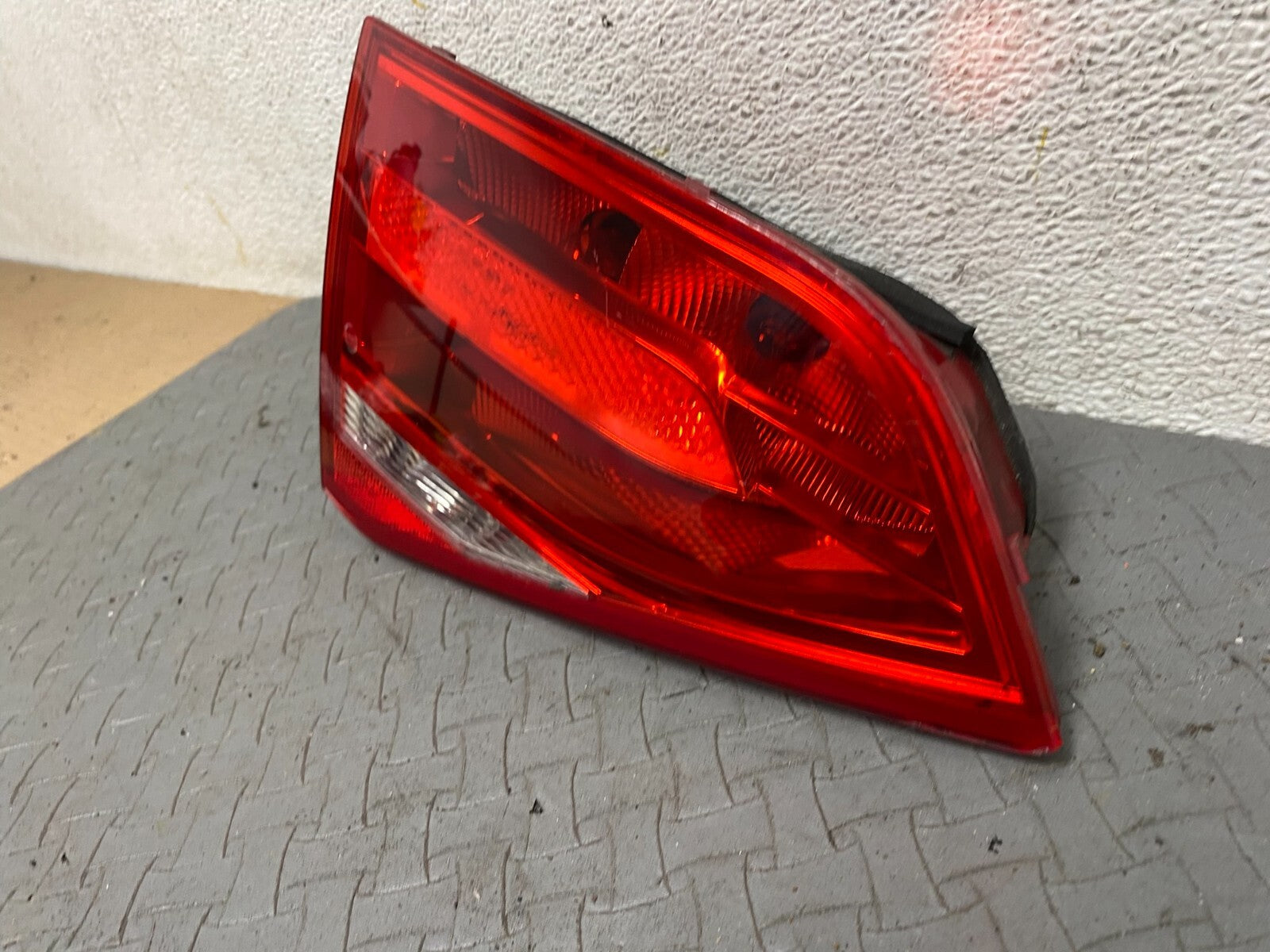 2009 2010 2011 2012 Audi A4 Sedan Left Driver Side Inner Tail Light Oem A6069 DG1