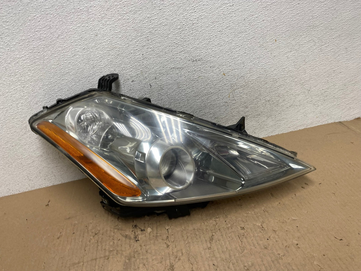 2003 to 2007 Nissan Murano Headlight Xenon HID Right Passenger AE8904 LK0