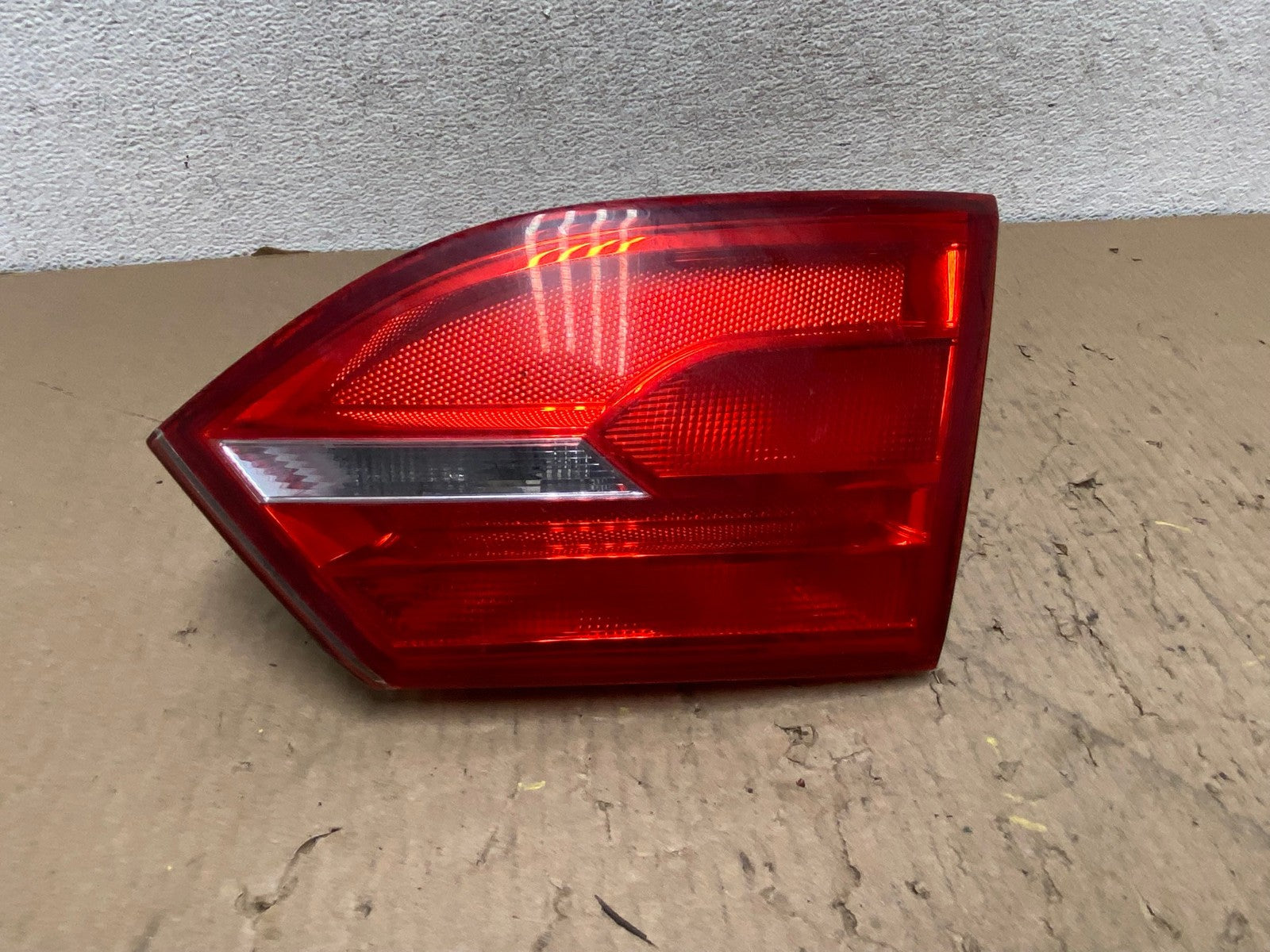 2011-2014 Volkswagen Jetta Right RH Inner Trunk Tail Light A8092 LK0
