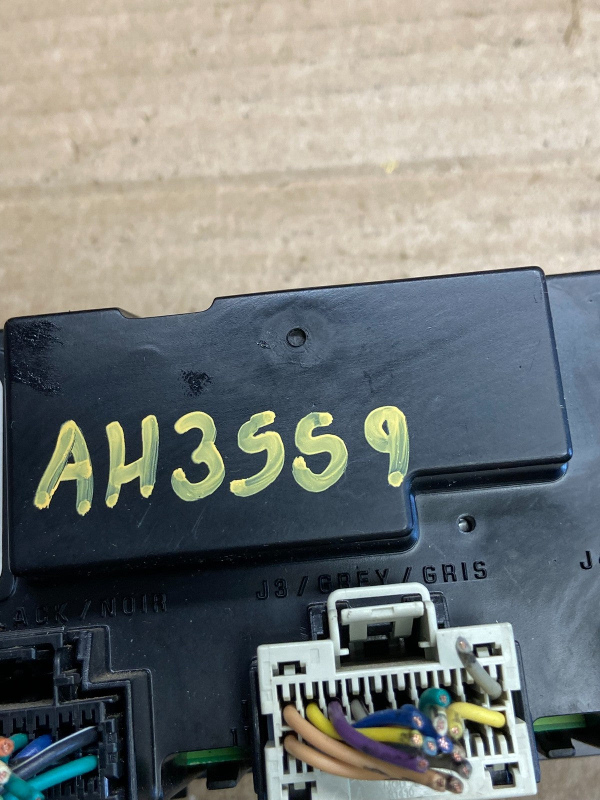 2007 to 2009 GMC Yukon Chevrolet Tahoe Climate Control A/C Panel ah3559 DG5