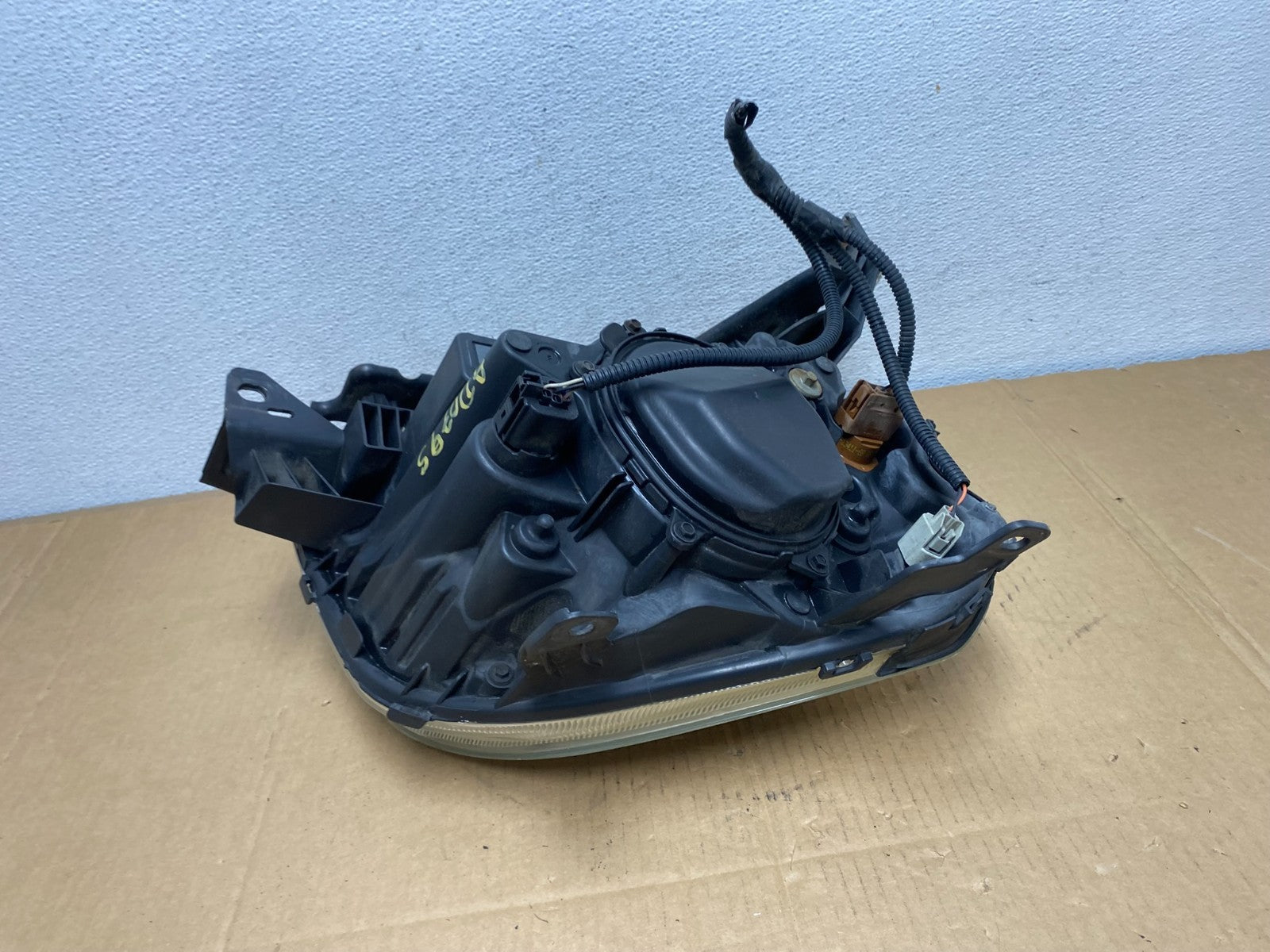 2005 2006 2007 Mercury Montego Left Driver LH Side Headlight Xenon HID AD0795 DW6