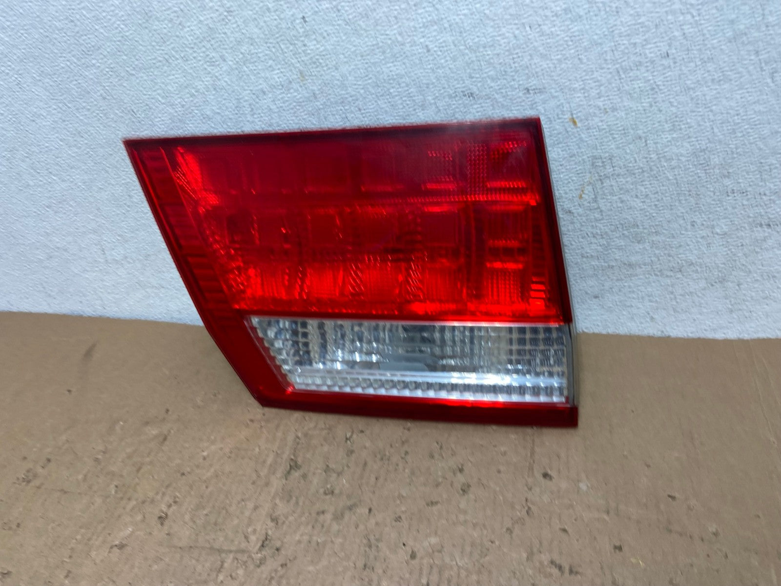2005 2006 2007 Honda Odyssey Inner Left Driver Lh Tail Light AD8782 LK1