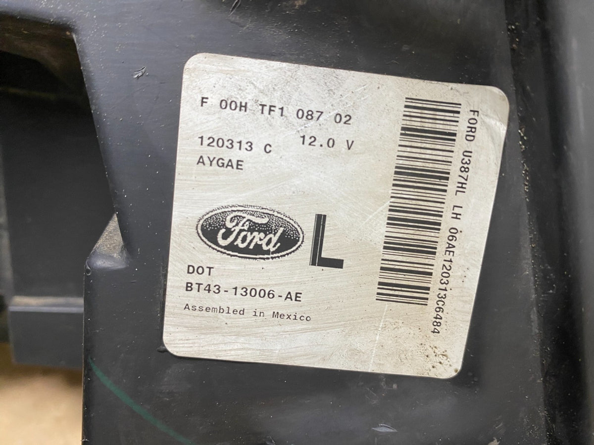 2011 to 2014 Ford Edge Front Left Driver Side Headlight Halogen AG9202 DW11
