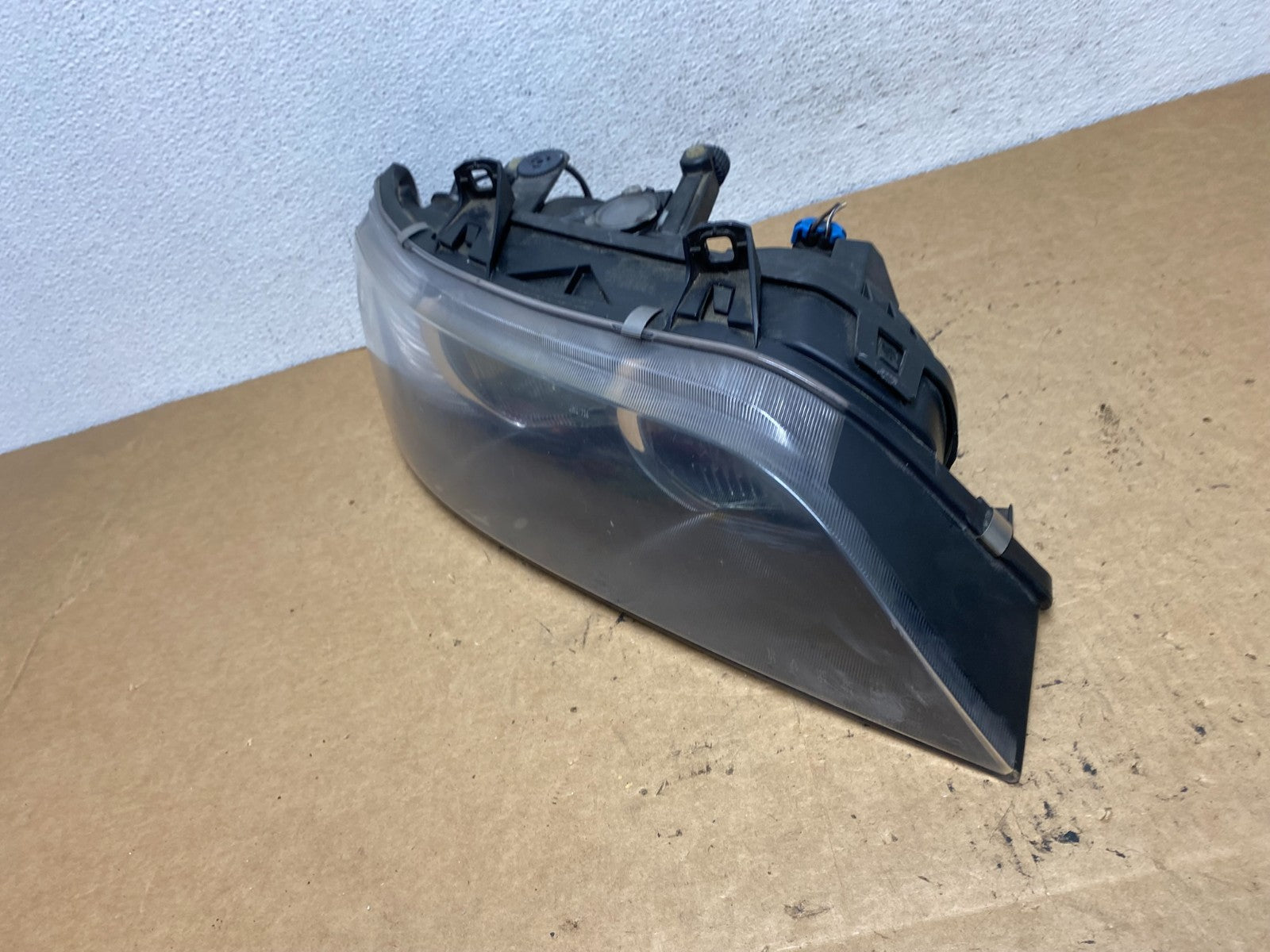 Halogen 1999 to 2002 Bmw Z3 Right Passenger Clear Lens Headlight ad5237 DG1
