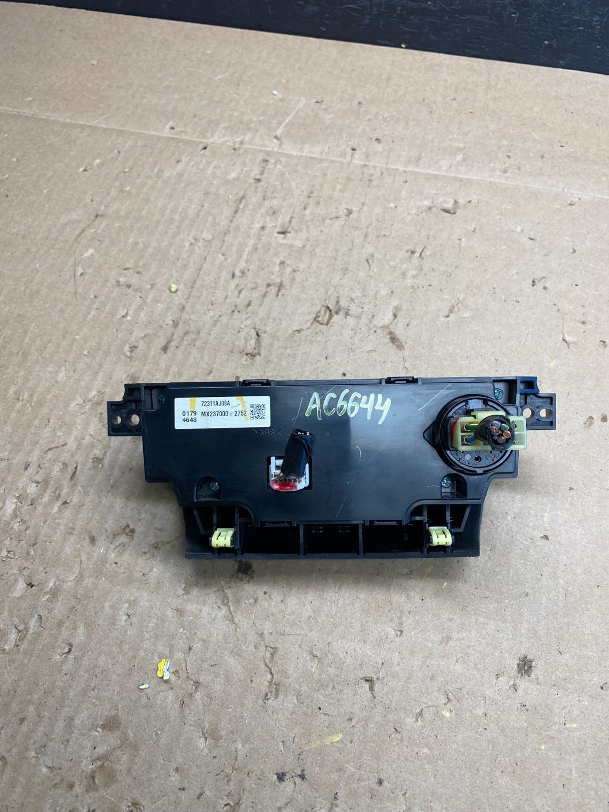 2010 - 2014 Subaru Outback Legacy A/C Heater Climate Control Unit ac9193 DG5