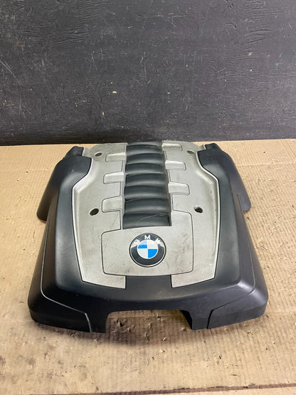 2006 to 2010 BMW 550i 650i 750i Plastic Engine Cover Shield i7805 DG0