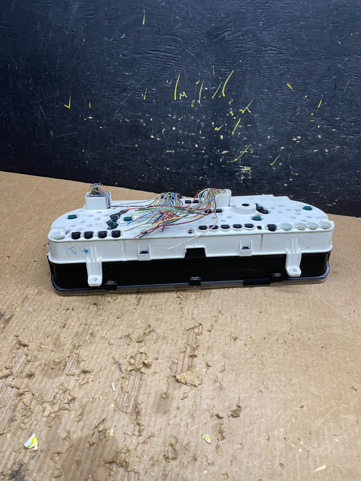 2001 to 2004 Toyota Sequoia Speedometer Insrument Gauge Cluster Z9670 DG5