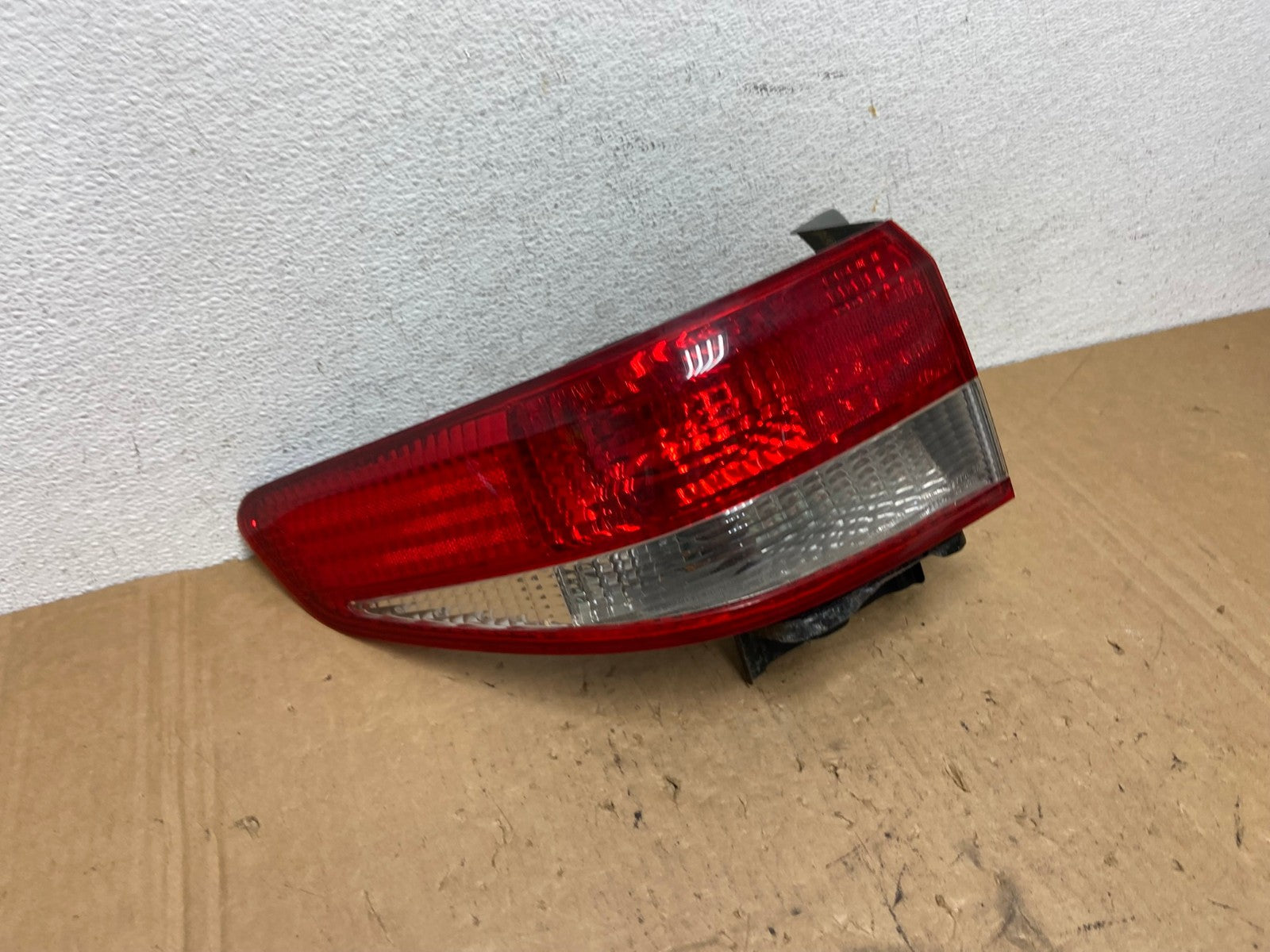 2003 to 2004 Honda Accord Sedan Left Driver Lh Side Tail light AD3263 LK2
