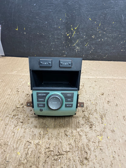 2009 to 2011 Honda Pilot AM FM CD Audio Radio Player Climate Control V7896 DG0