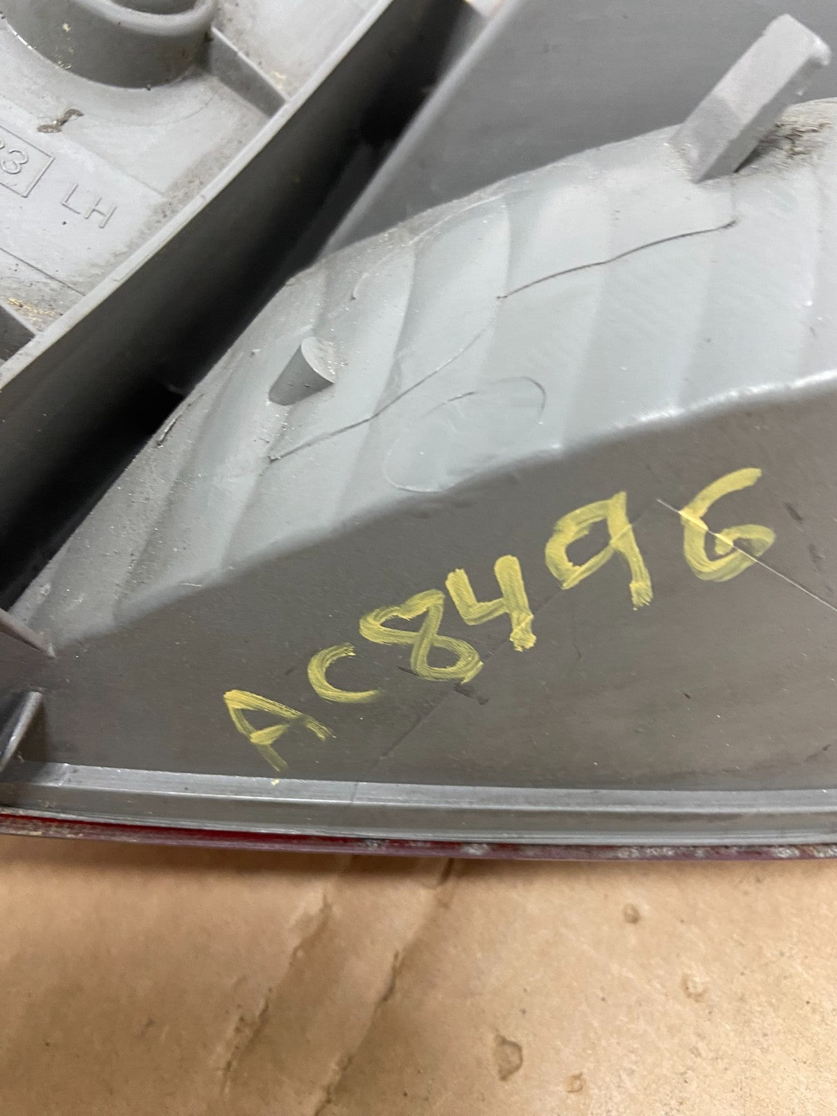2008 to 2015 Nissan Rogue Left Driver Lh Side Tail Light AC8496 DW7