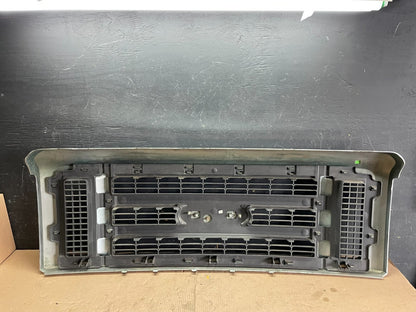 2008 to 2014 Ford Econoline E150 E250 Front Upper Chrome Grill Grille N5753 DG6