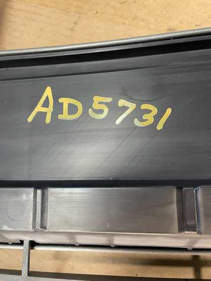 2008 2009 2010 2011 2012 Jeep Liberty Front Upper Grill Grille AD5731 DG7