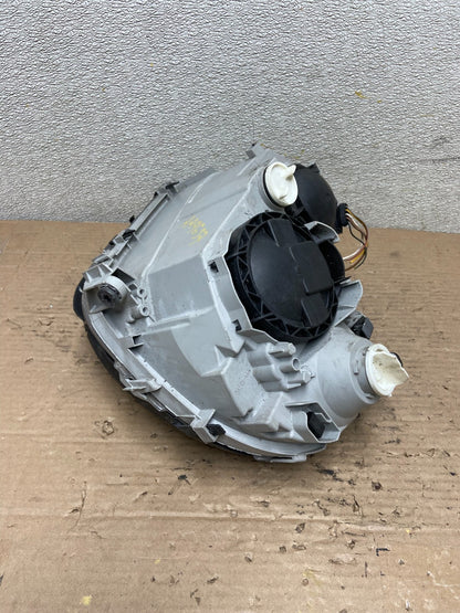 2001 - 2004 Mercedes-Benz C Class Halogen Right Passenger Headlight AA9657 DW4