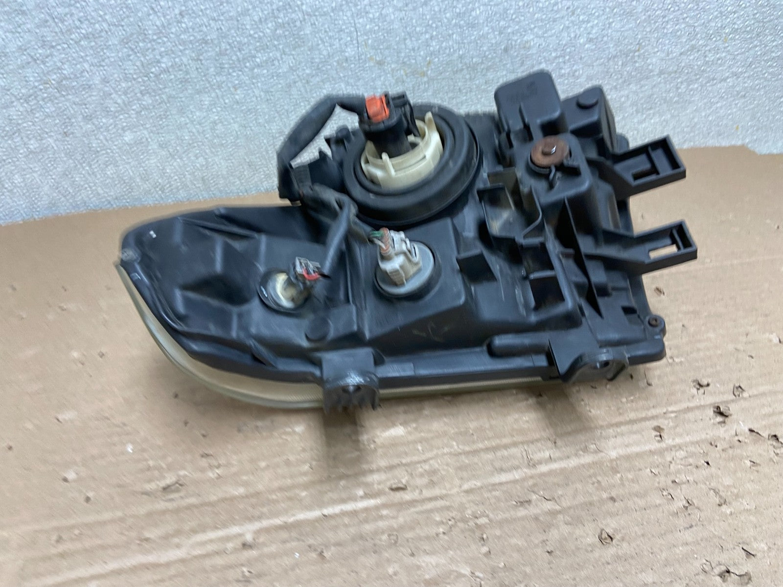 2005 to 2007 Nissan Pathfinder Halogen Headlight Right Passenger Oem AB1522 DW5
