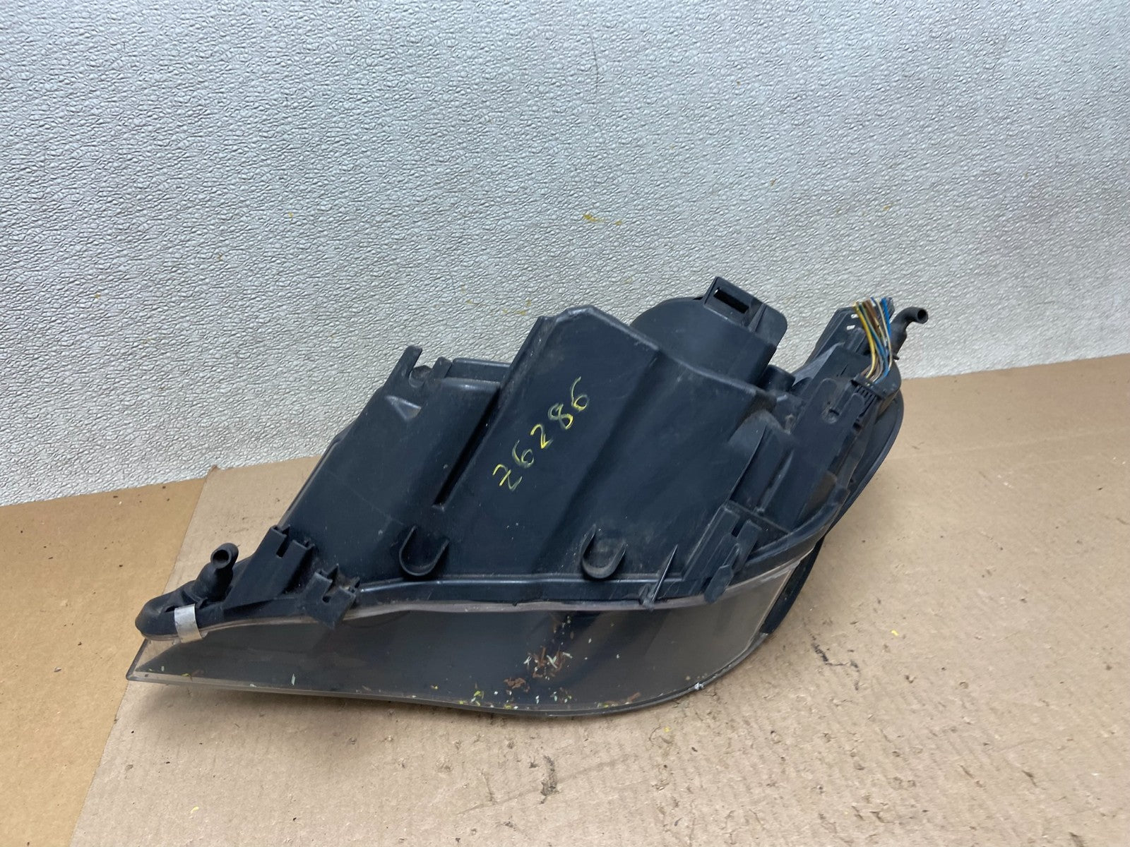 2008 to 2010 Bmw 5 Series 528i Halogen Right Headlight Oem Z6286 DW7