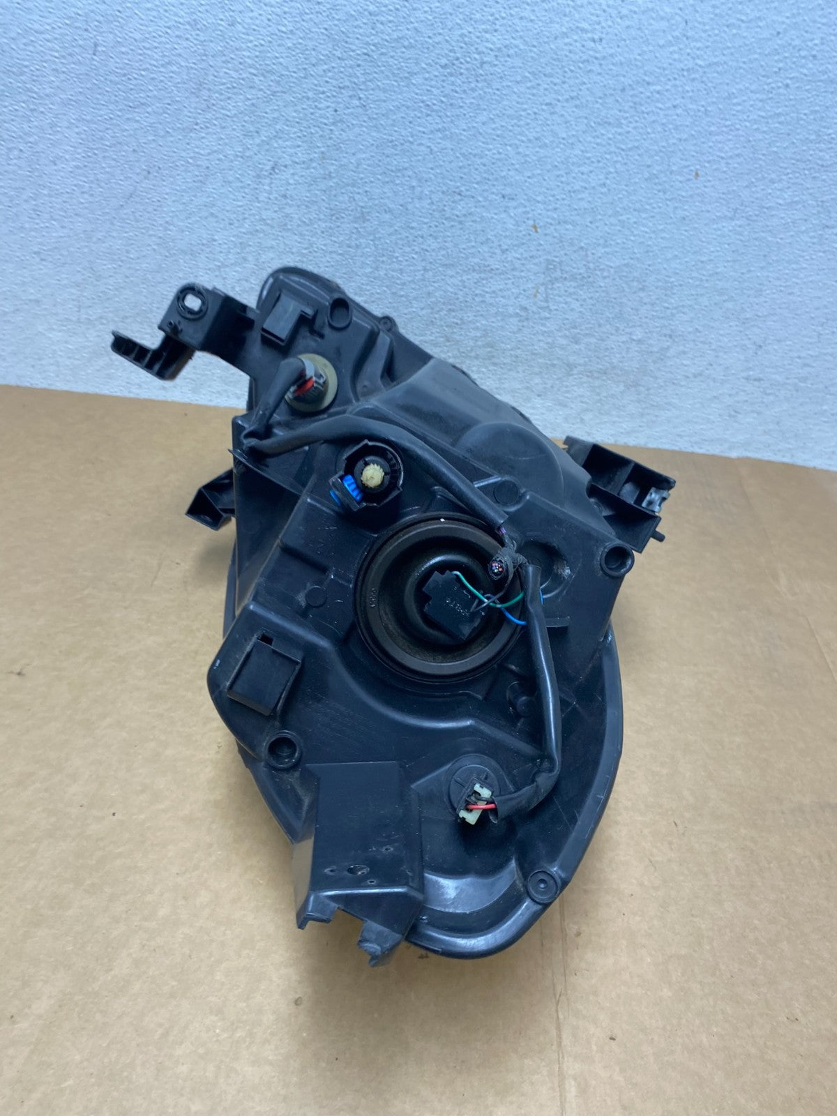 2012 2013 2014 Nissan Versa Sedan Headlight Left Driver LH AE2901 DW9