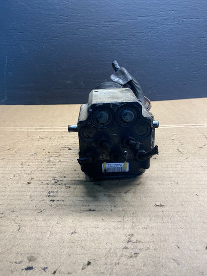 2003 - 2005 Chevrolet Silverado GMC Sierra ABS Anti-Lock Brake Module ab7317 DG3