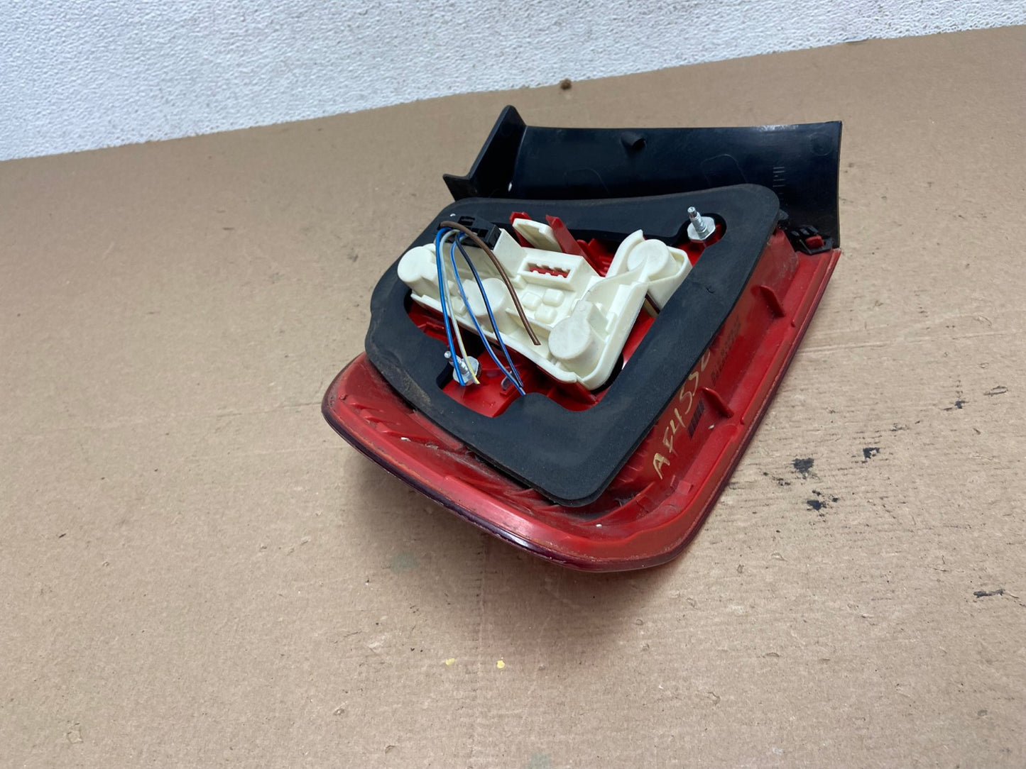 2006 2007 2008 Bmw 328i 3 Series Right Passenger Rh Side Tail Light AF4552 LK6