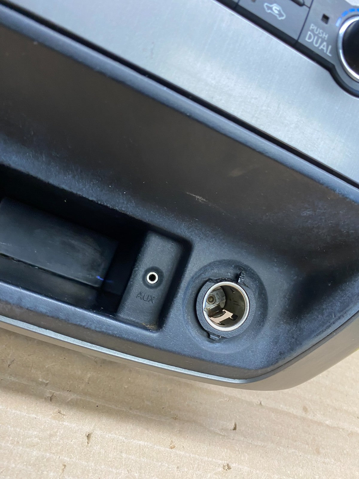 2008 to 2015 Nissan Armada Radio A/C Heat Temperature Climate Control AG5218 DG4