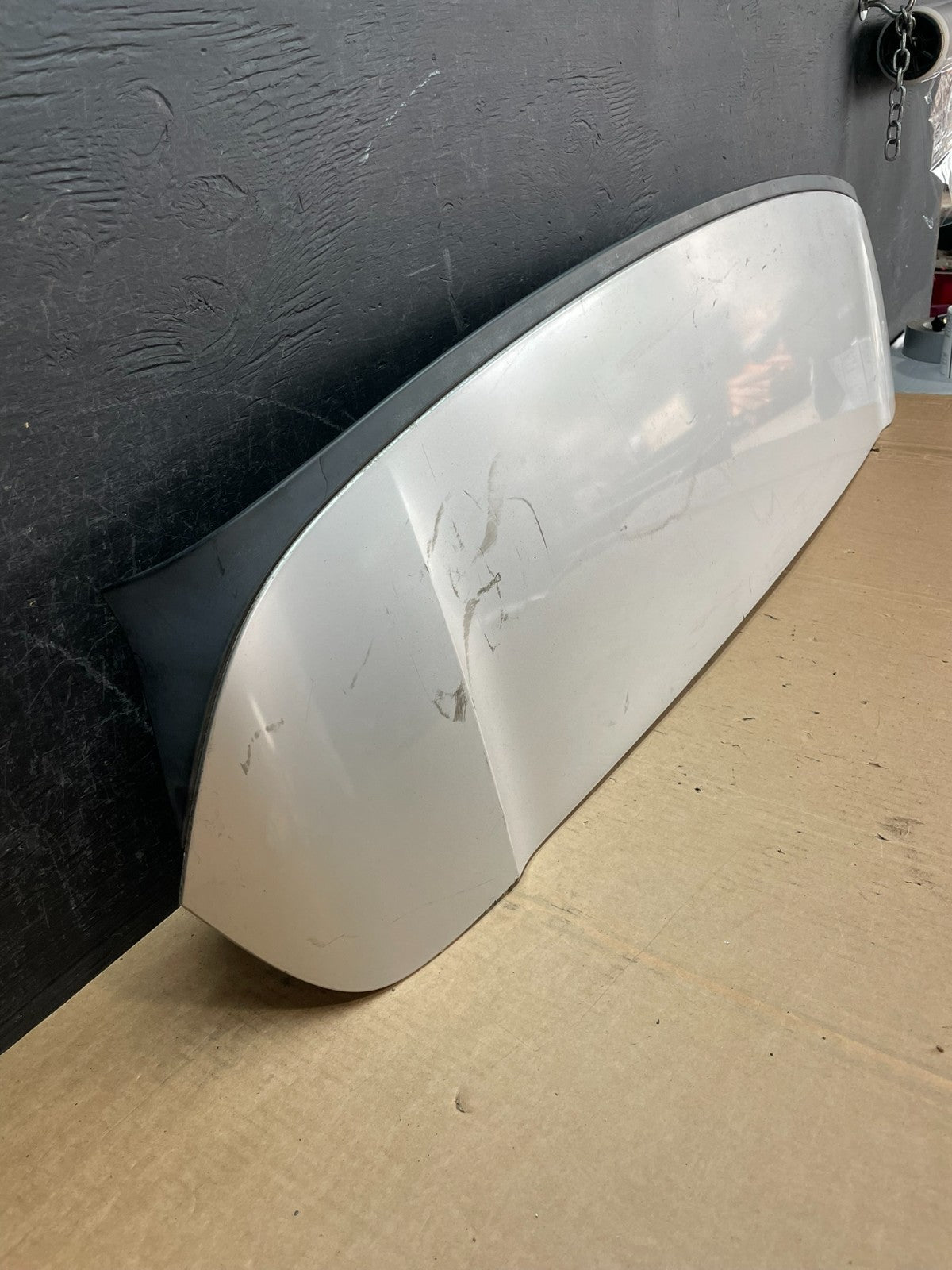 2007 to 2013 BMW X5 Trunk Hatch Spoiler 7157689 AE8439 DG2