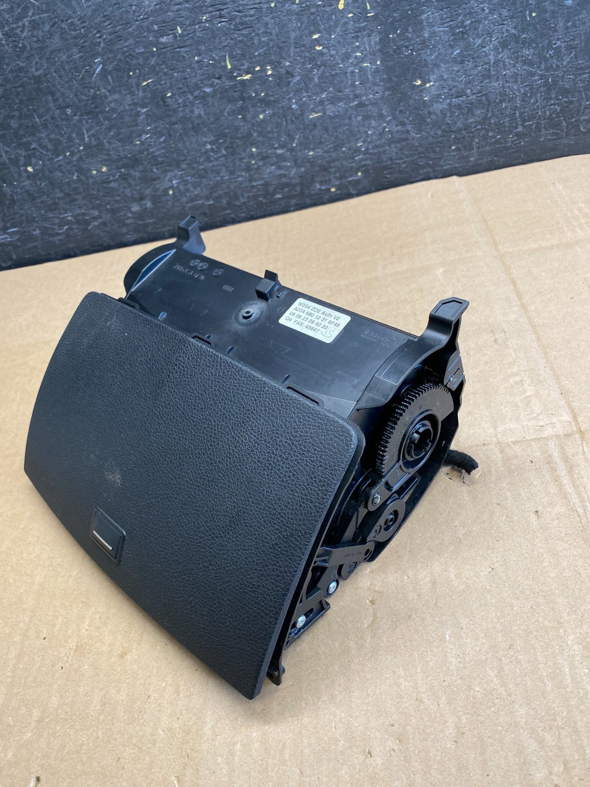 2008-2011 Mercedes W204 C300 Navigation Display Screen Monitor w/Cover ai2995 DG4