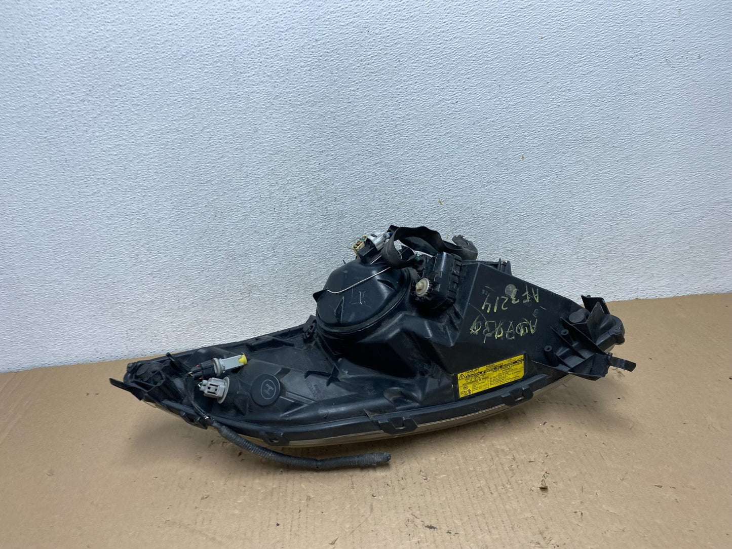 2006-2009 Toyota Prius Right Passenger Rh Side Headlight Xenon HID AF3214 DW6