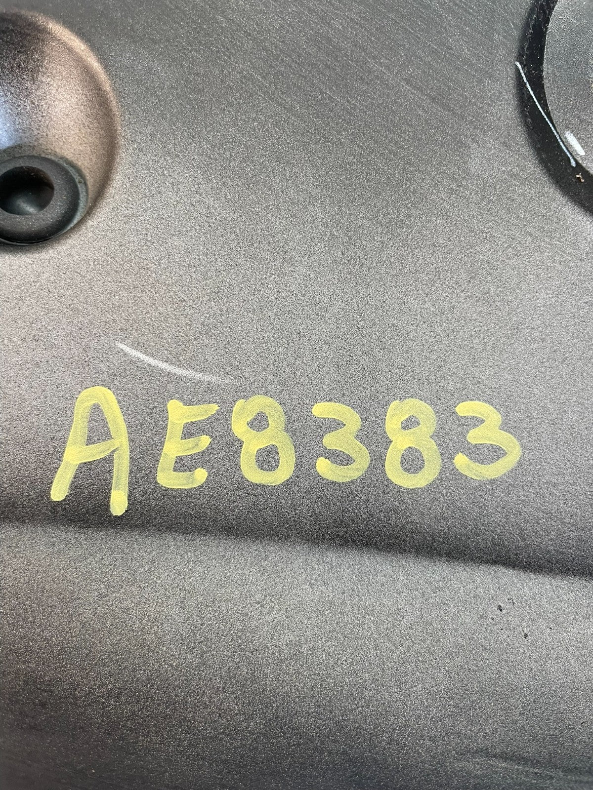 2004-2009 Lexus RX330 RX350 Rear Trunk Tail Gate Lift Gate Spoiler OE AE8383 DG5