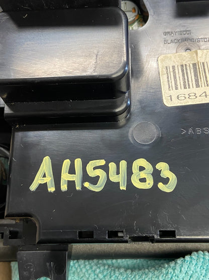2007-2013 Volvo XC90 Center A/C Climate Control Radio Panel Bezel AH5483 DW5