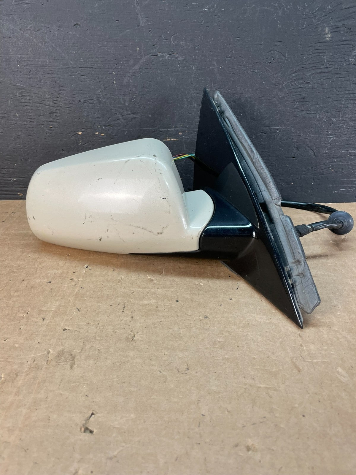 2005 to 2011 Cadillac STS Right Passenger RH View Door Mirror AE8518 DW0
