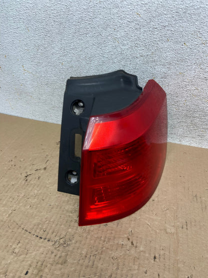 2010 to 2017 GMC Terrain Halogen Right Passenger Rh Side Tail Light AI1336 LK2
